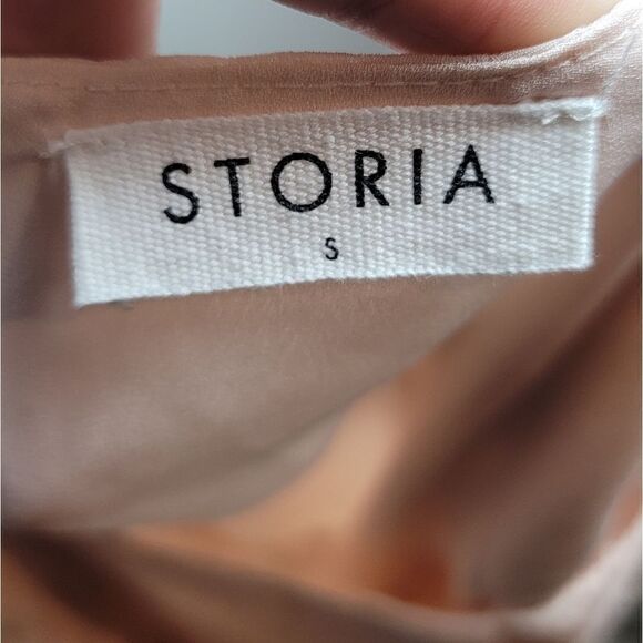 STORIA Heart Flutters Dress - Picture 9 of 10